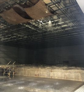 京都大学防災研究所 雨水流出実験装置