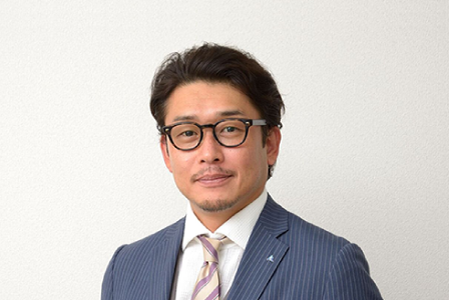 岡出 賢明