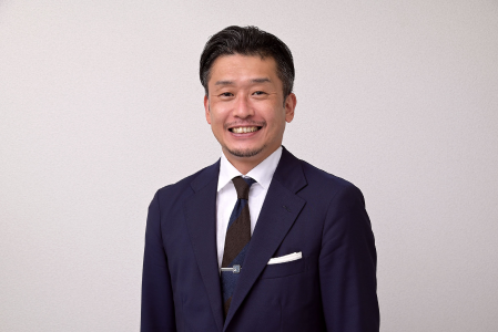 岡出 賢明