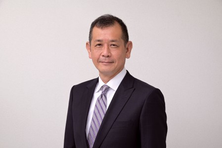 外林 日出男